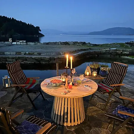 With Private Pier By The Sea At Tittelsnes Σπίτι διακοπών *